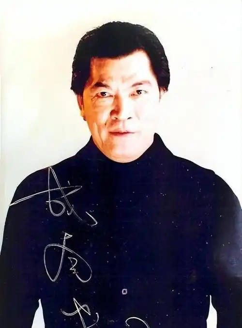 “大傻”去世15年后，儿子入狱孙子身亡，王晶曝他旧事：是狠角色