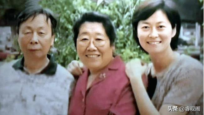 原来他俩是敬一丹的弟弟，如今身居高位