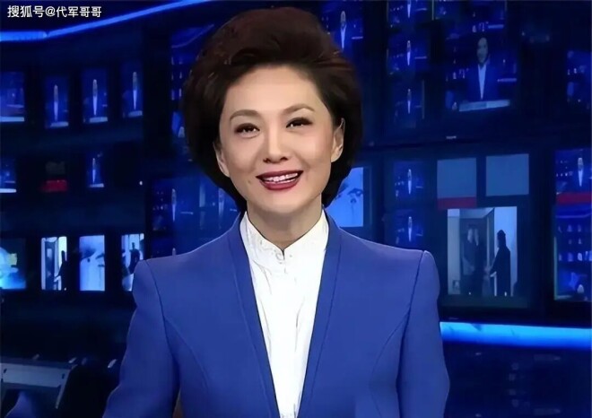 54岁海霞近况：告别《新闻联播》 嫁清华教授（配图1）