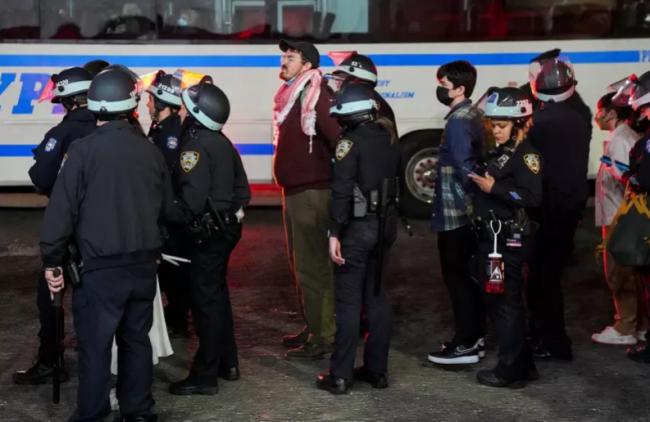 警方行动  哥大超50名示威者被捕