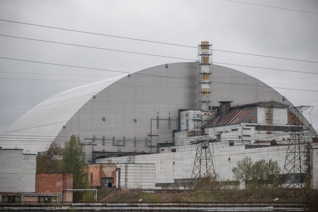 A large industrial building is pictured.