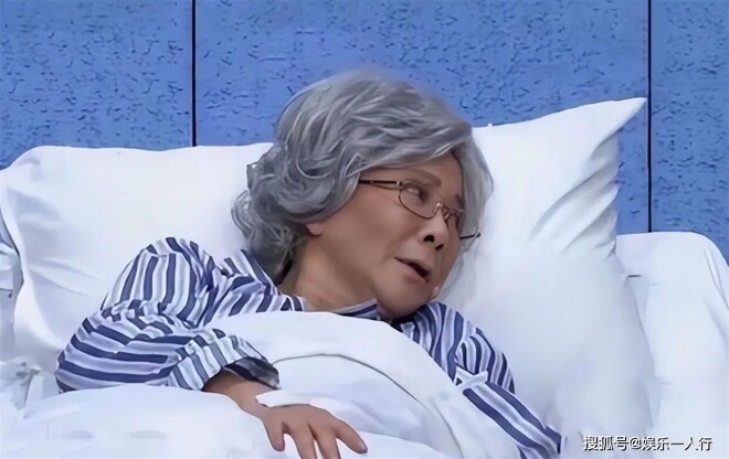 蔡明胆已摘除 最大的失败是没当好一个妈（配图1）
