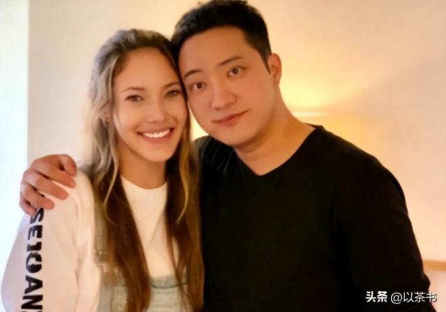 原来他们是孙宇晨父母，背景强大身份不一般