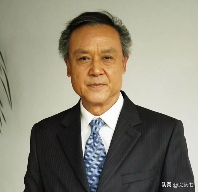 86岁达式常：住上海破小区 妻子去世女儿在国外（配图10）