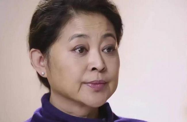 倪萍亲哥被母亲偏爱 他的现状令人唏嘘