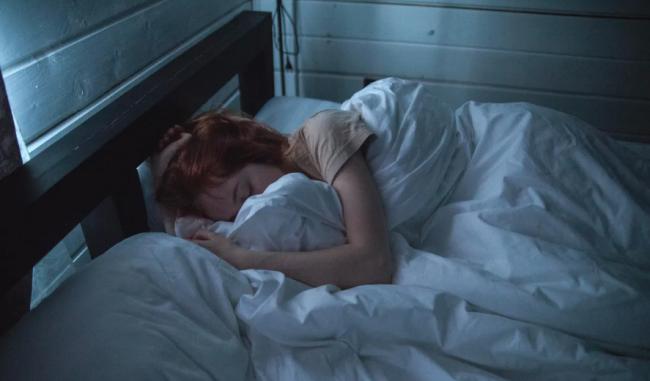 研究：这个“不好”的睡眠习惯 其实可以降血压