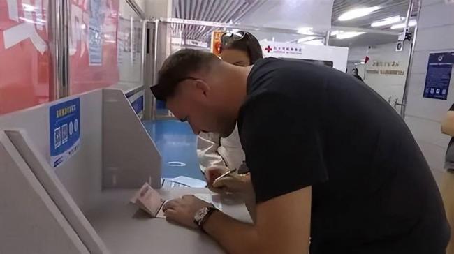 俄方抢先抛出大消息，北京回应，信息量很大