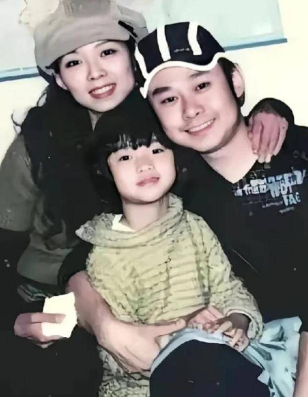抛下40天女儿与人私奔 刀郎前妻见夫爆红找上门