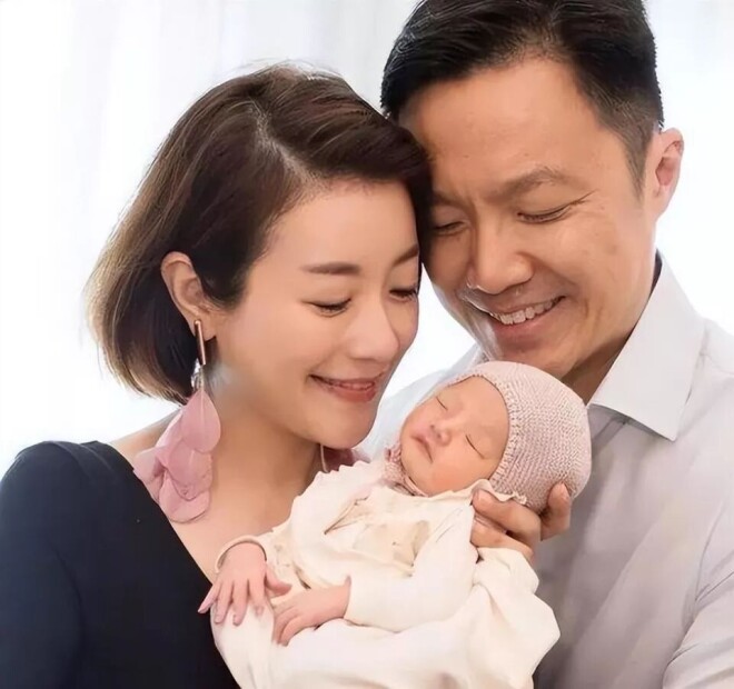 她宁愿单身也不接受谢霆锋 转身嫁豪门生4娃（配图12）