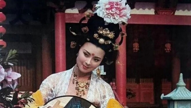 回国5天后离世！生前盖学校 弥留之际包机回中国（配图6）
