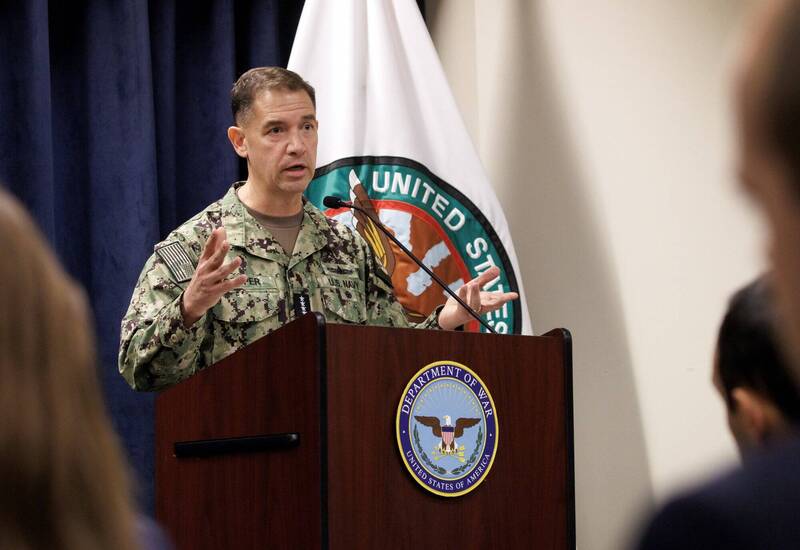 美军中央司令部（CENTCOM）司令古柏（Brad Cooper）今天表示，美国已摧毁伊朗2/3的飞弹与无人机生产设施，另重创相同比例的海军造舰能力。 （欧新社资料照）