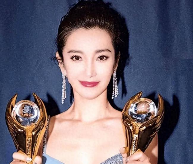 钱再多又怎么样！53岁岁李冰冰现状，你要吗