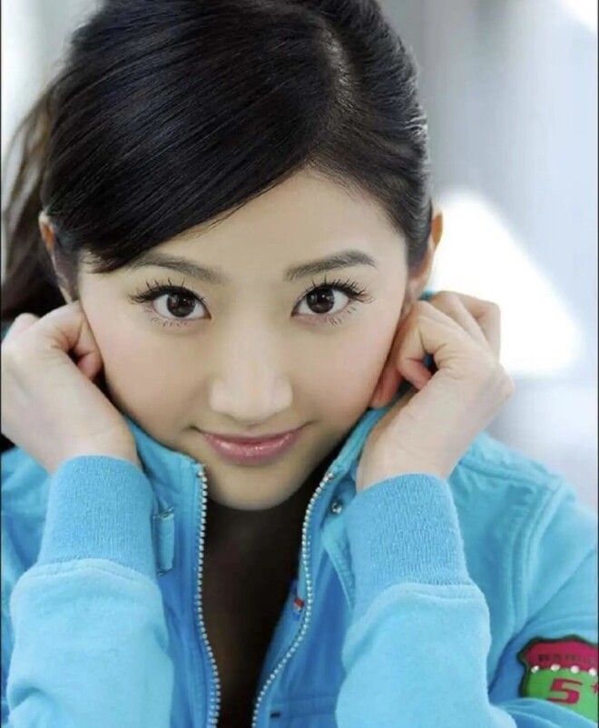 2007年的景甜穿机车服又纯又美 不愧是北影校花（配图10）