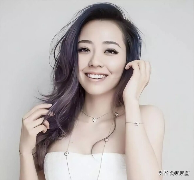 被渣男白睡16年背负小三骂名 如今张靓颖怎样了（配图8）