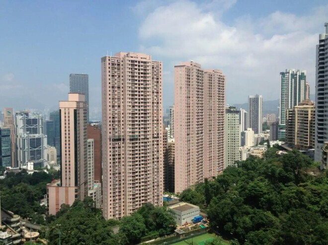 伏明霞豪掷7000万到港买房给父母住 丈夫出资（配图3）