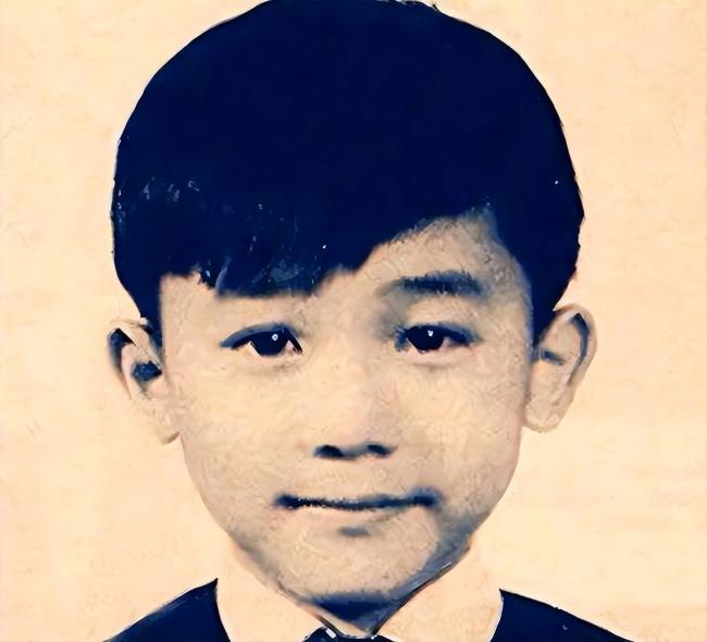 央媒发文，高调官宣刘德华新身份
