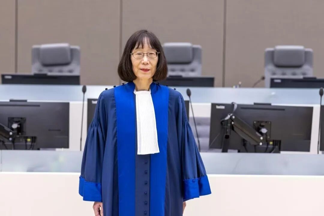 戏剧性一幕，美国对日本人下黑手了（配图1）