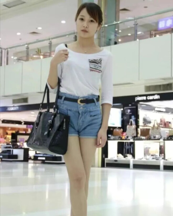 李思：我父亲是李连杰母亲是黄秋燕 但从小缺爱（配图3）