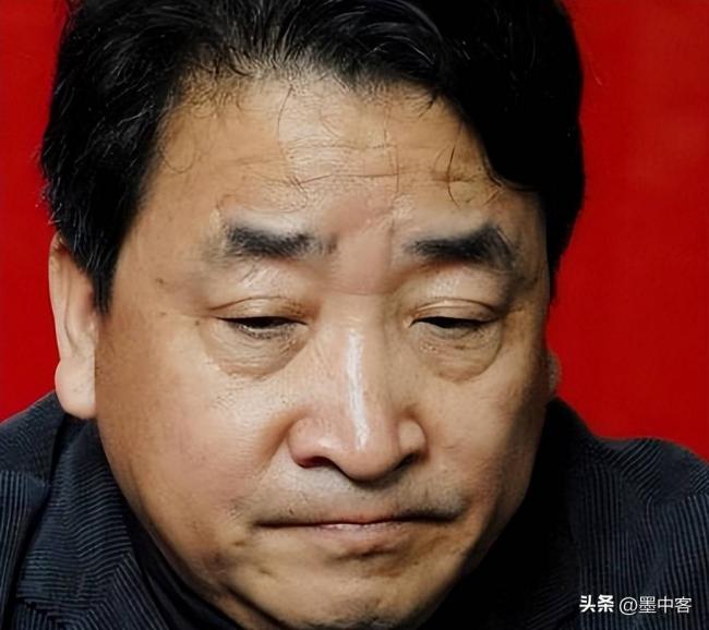 75岁姜昆近况曝光，47岁姜珊成他一生的痛