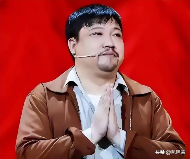 手机在桌缝里录了40分钟 他一顿饭就被卖了