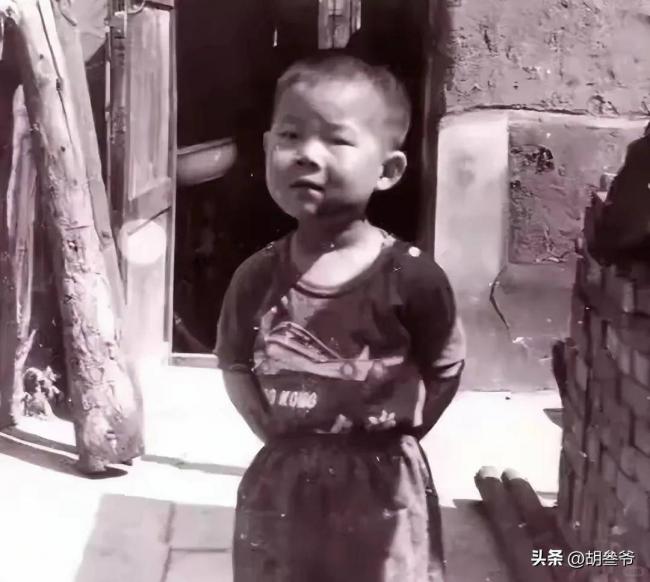 岳云鹏自曝母亲患尿毒症 每天透析、又患疱疹