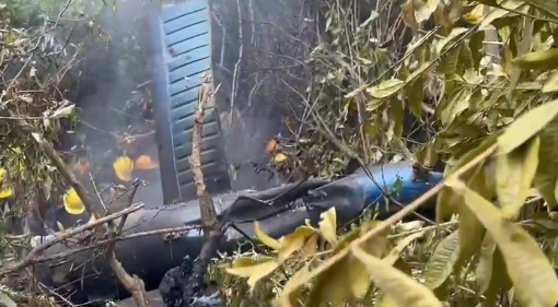 尼泊尔又发生空难 4中国乘客身亡