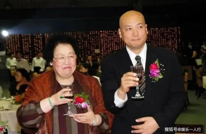 李维康离世仅2天 私生活被彻底揭露（配图24）