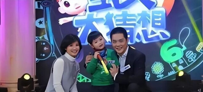 他放弃原配迎娶陈冠希前女友周丽淇 现在怎样（配图5）