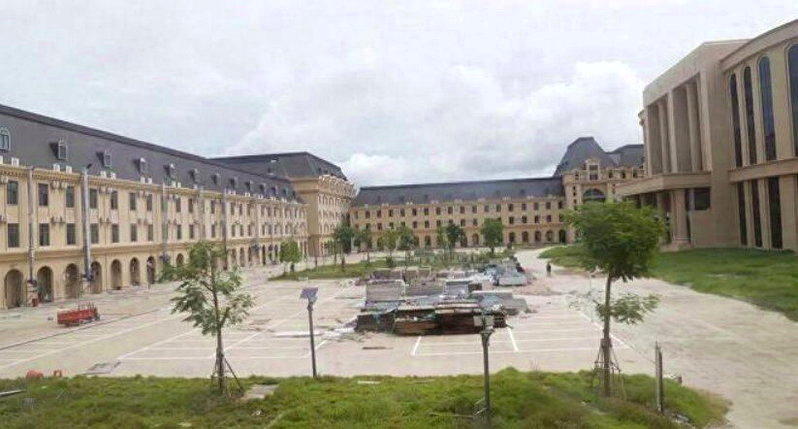 被查处关闭后的「8号电力诈骗园区」。 （取材自扬子晚报/图源：柬中时报）