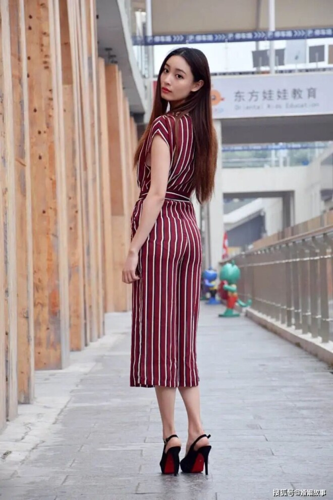 香港女首富“小甜甜”：花1100万美元赎丈夫