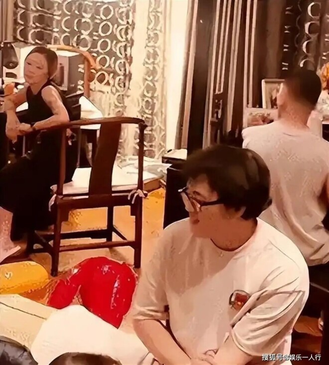 刘欢家里的常客不是毛阿敏也不是那英 这位（配图9）