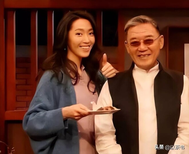 74岁住上海豪宅的李立群 给所有老年人提了个醒（配图8）