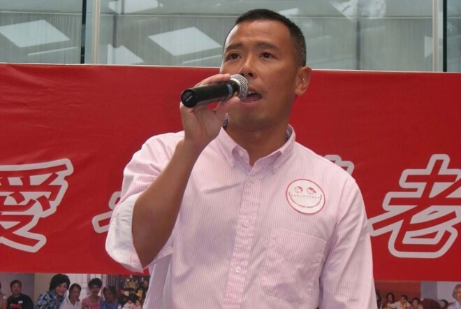 香港知名富商公开恋情 和同性爱人稳定恋爱19年（配图3）