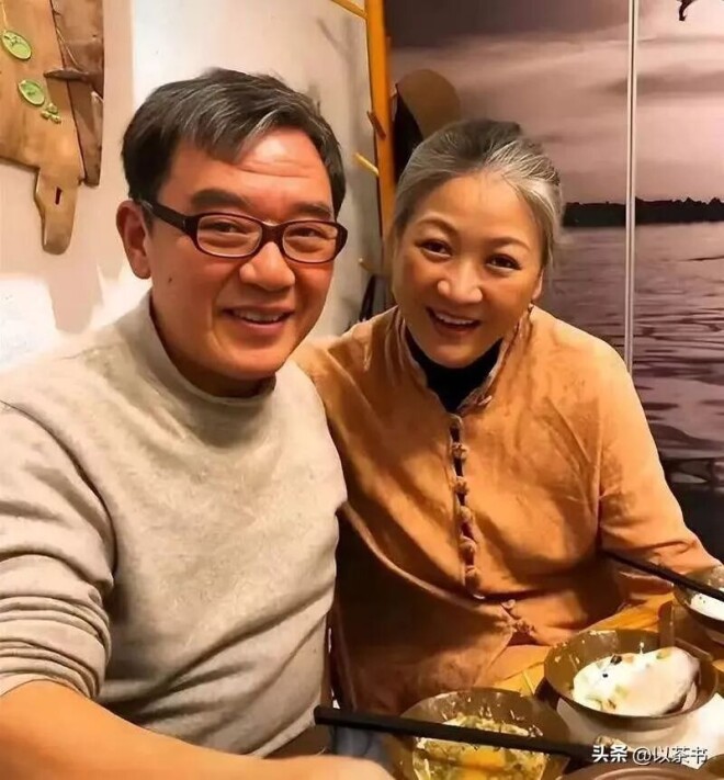 74岁住上海豪宅的李立群 给所有老年人提了个醒（配图6）