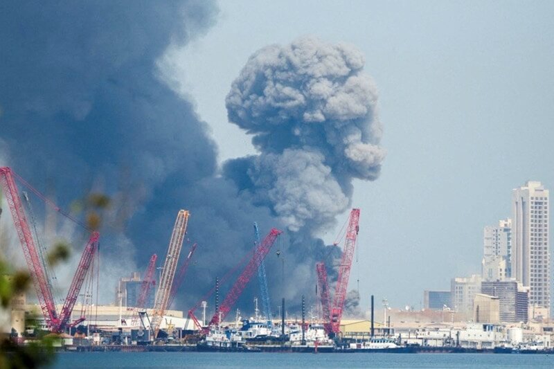 波斯灣多國傳爆炸巴林稱美國第五艦隊總部遭飛彈攻擊| 國際| 中央社CNA
