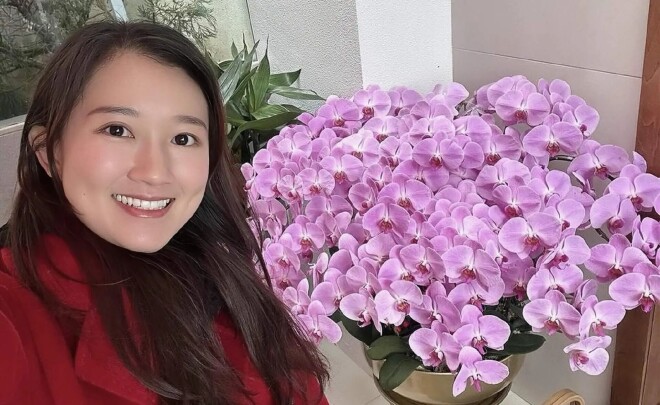 恭喜！香港知名演员和大40岁政界名人结婚（配图4）