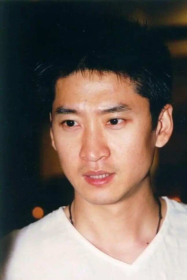 55岁周杰未婚未育父母已离世 一天只吃一顿饭（配图5）