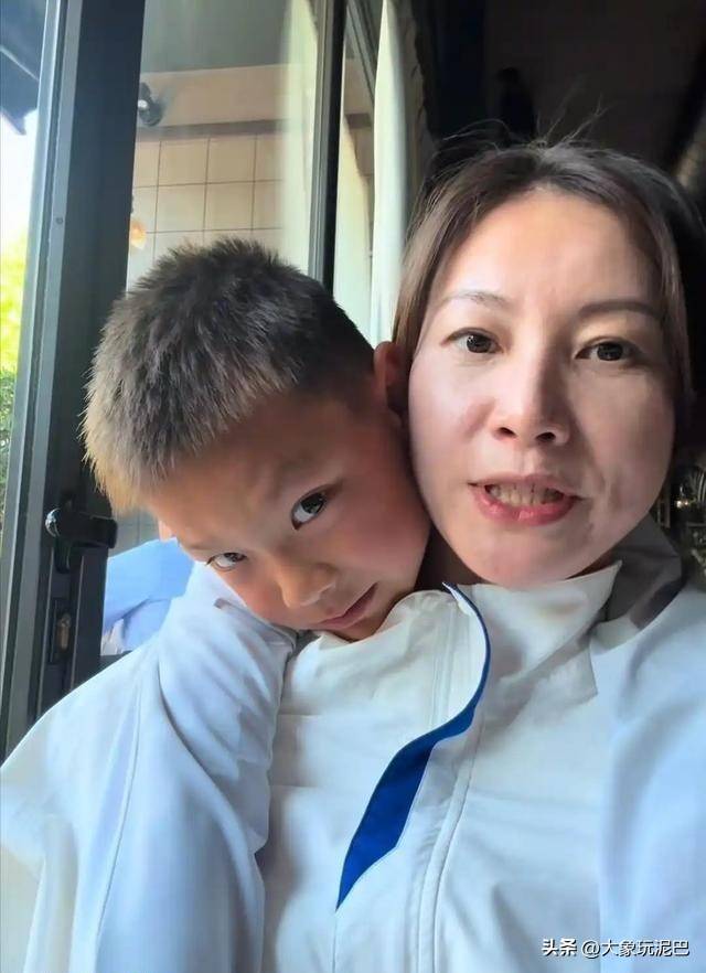 林丹在西班牙被淹的别墅，有多“壕”呢
