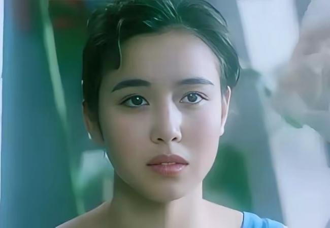90年代的内地王祖贤，年轻时超美 患病后发胖