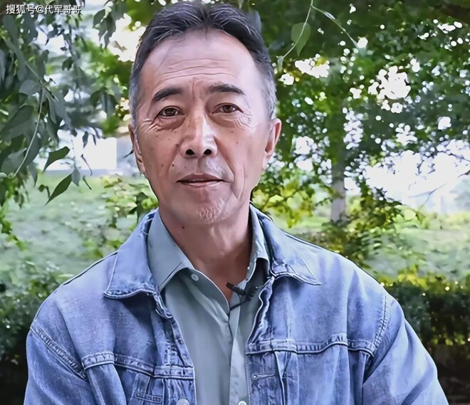 郑晓宁再婚娶黄育莉生下一子 如今离婚4年仍单身（配图7）