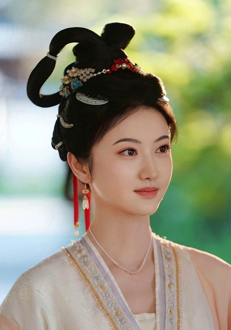 景甜被爆當年曾積極爭取「青簪行」女主一角。(取材自微博)