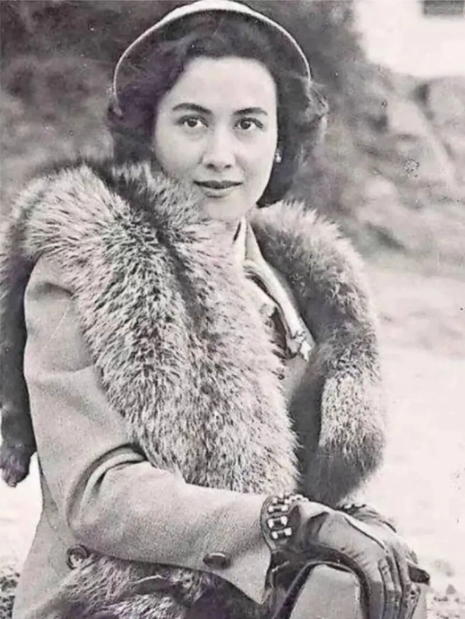 何超英本是天之骄女霍震霆白月光 缘何疯癫半生（配图5）