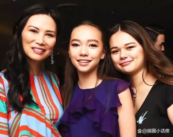 邓文迪女儿太牛！23岁硕士毕业 颜值智商双在线（配图11）