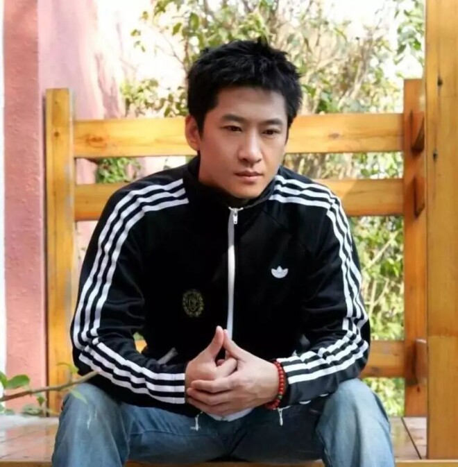 55岁周杰未婚未育父母已离世 一天只吃一顿饭（配图9）