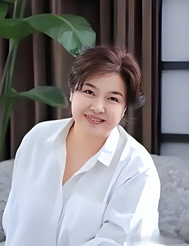 90年代的内地王祖贤，年轻时超美 患病后发胖
