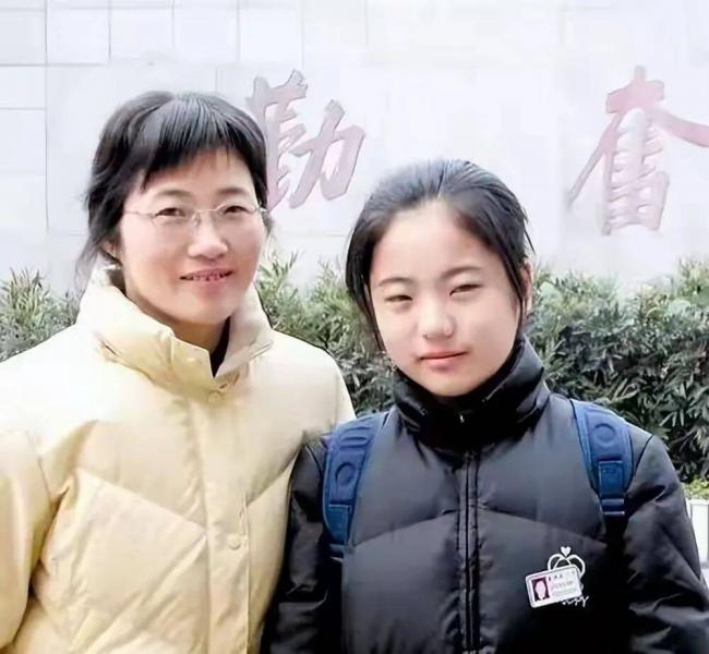 “天才少女”蒋方舟的爸爸到底什么来头