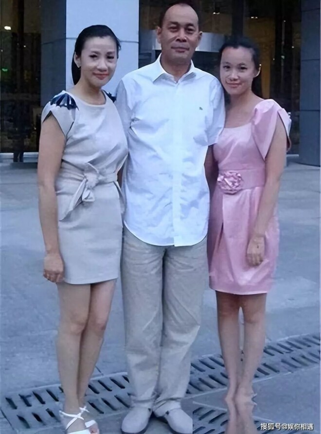 原来他们是父女 藏得真的够深的（配图1）