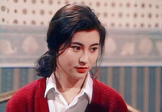 “翻版李嘉欣”罕见露面 拒绝富商追求至今未婚（配图4）