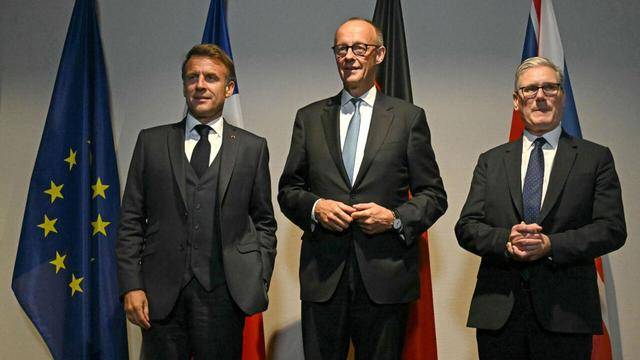 英法德“反骨”不加掩饰 邀请函给中国不给美国