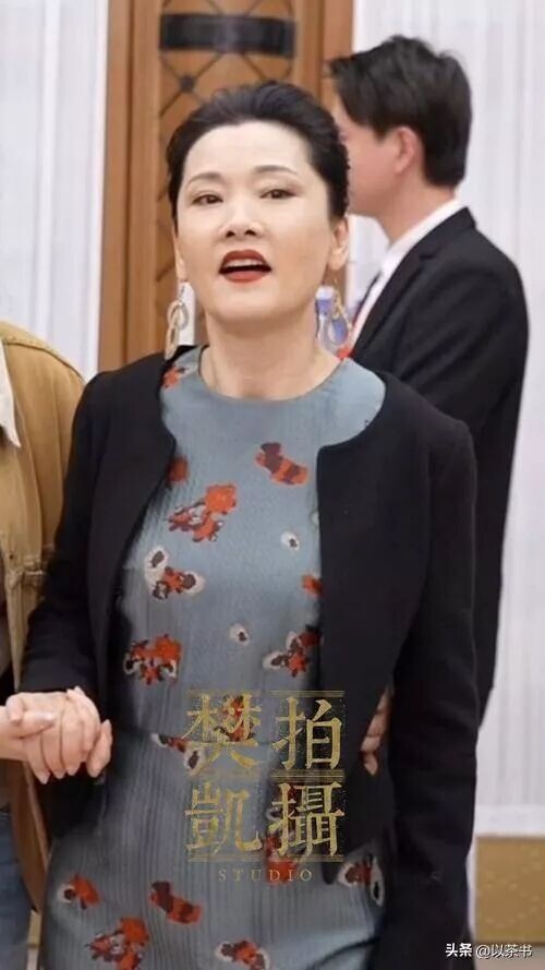 何赛飞病情令人揪心 与恩师之子离婚真相大白（配图20）